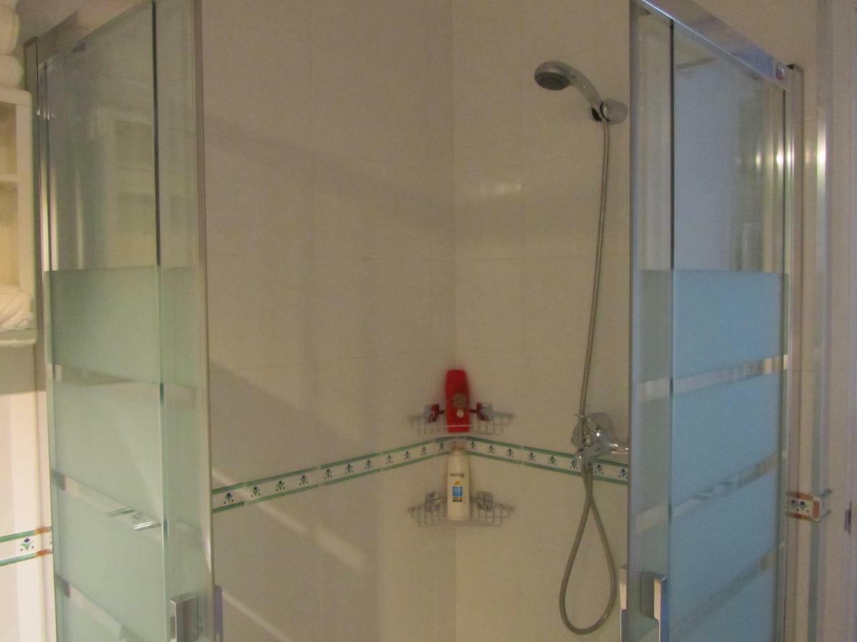 Villa Amalia Suites Málaga Buitenkant foto