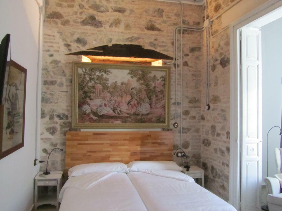 Villa Amalia Suites Málaga Buitenkant foto