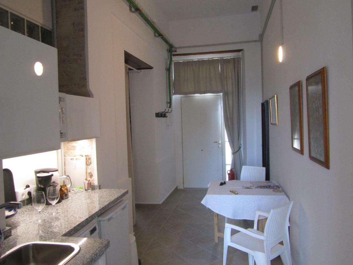 Villa Amalia Suites Málaga Buitenkant foto